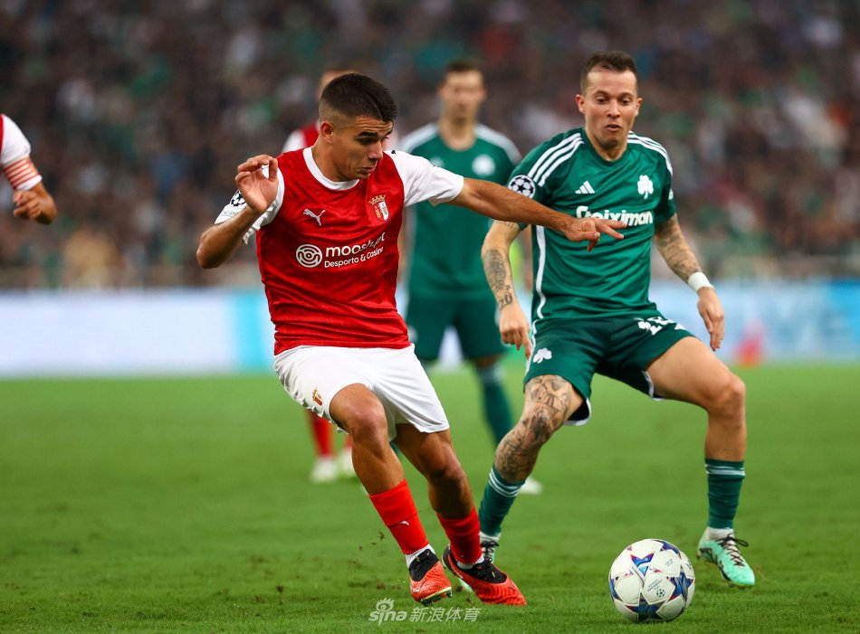 他不仅帮助 他不仅帮助